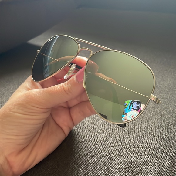 Ray-Ban classic aviators *polarized* - Picture 4 of 6